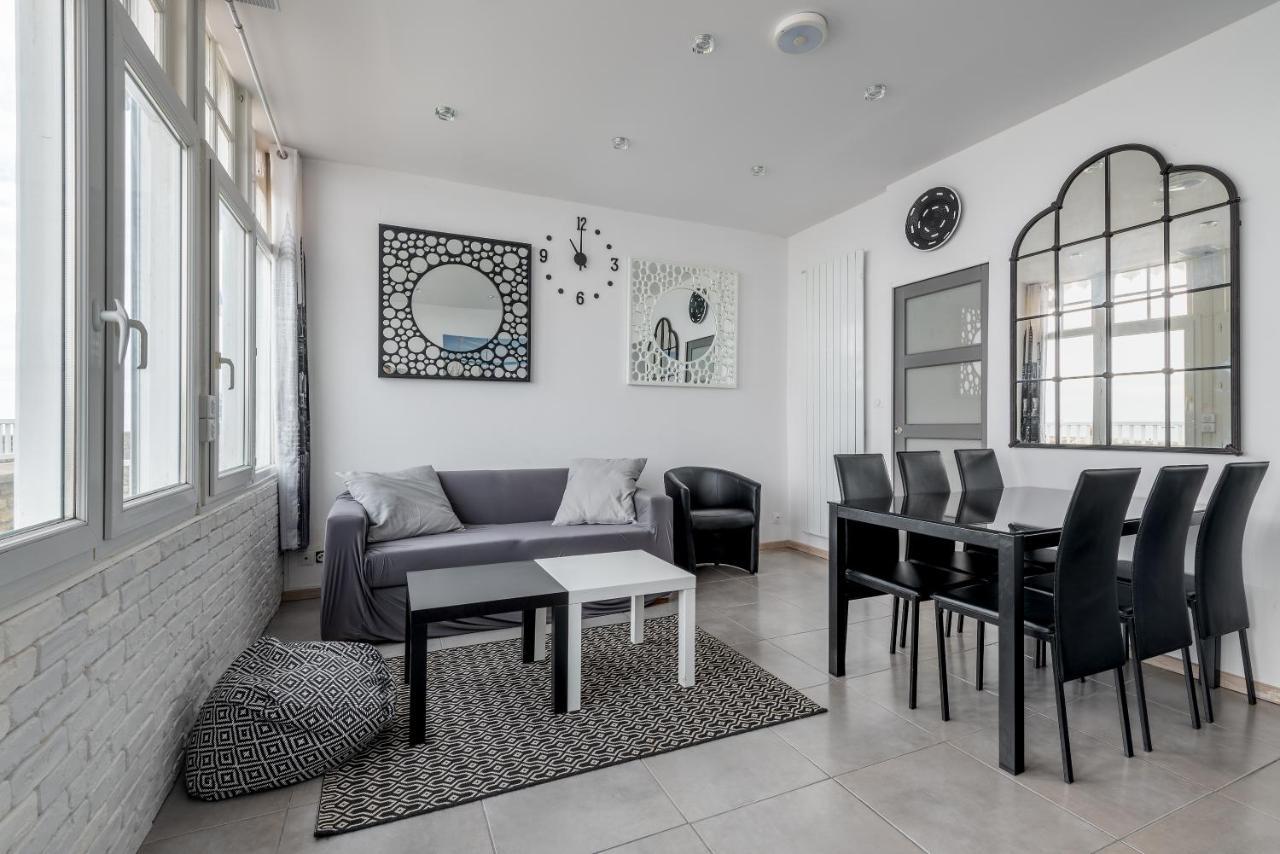 Appartement En Front De Mer Avec Terrasse Et Vue Mer Arromanches-les-Bains Exterior foto